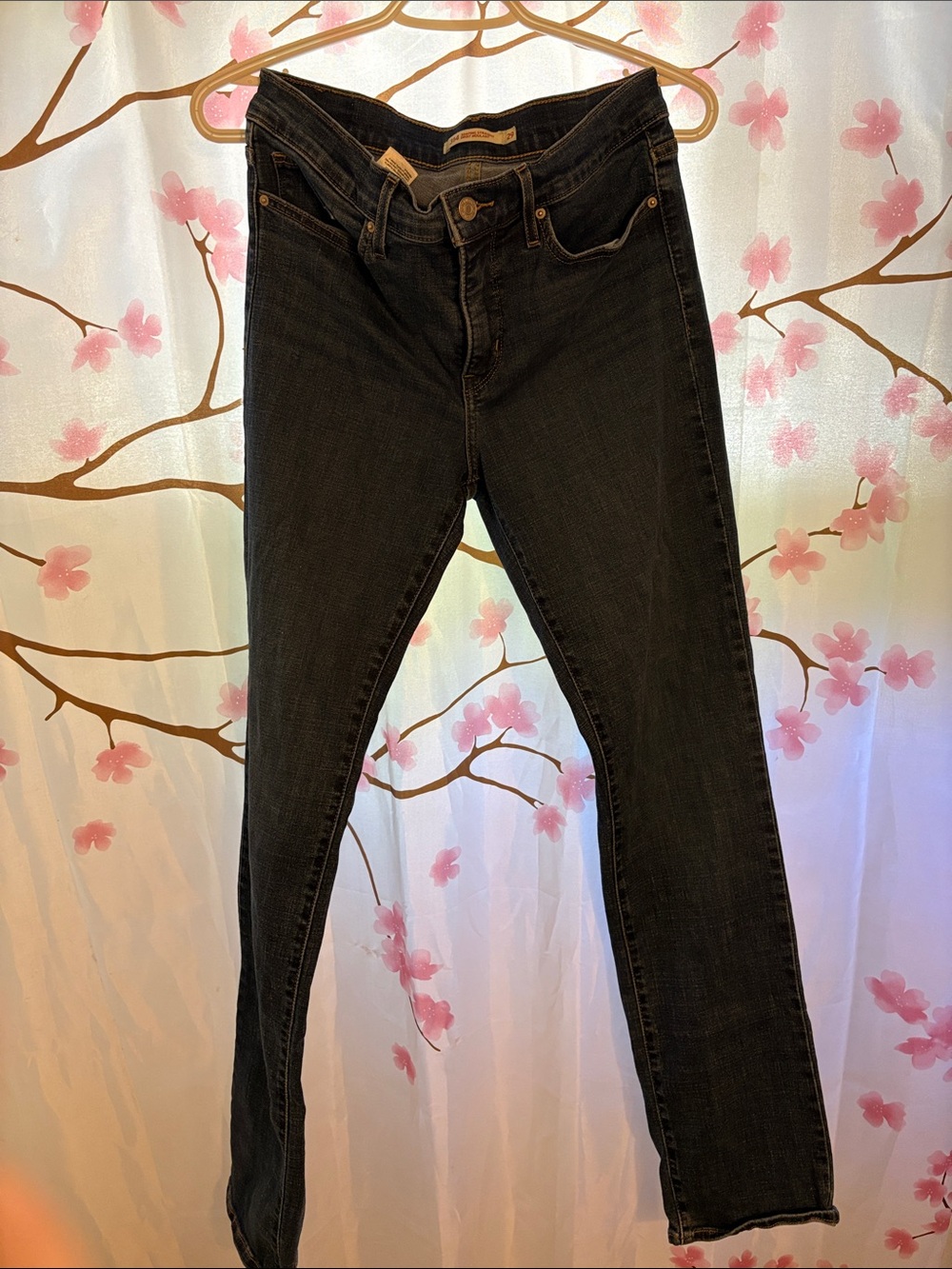 Women’s Levi’s Dark Wash Skinny Jeans Size 29